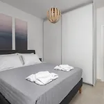 Rhodes Retreat & Getaway Apartments